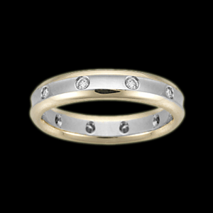 Брачни халки в бяло и жълто злато с диаманти 32