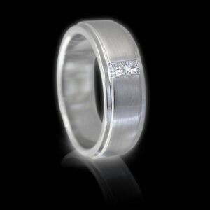 Брачни халки в бяло злато с диаманти 17