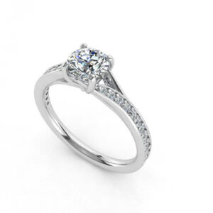 Годежен пръстен в бяло злато с диаманти Модел CR04