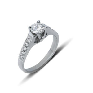 Пръстен в бяло злато с диаманти 13