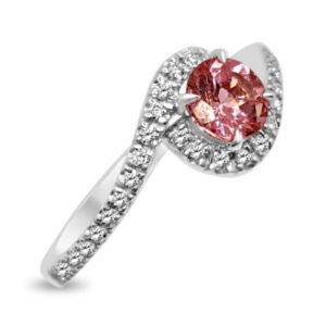 Пръстен от бяло злато с розов турмалин и диаманти 847